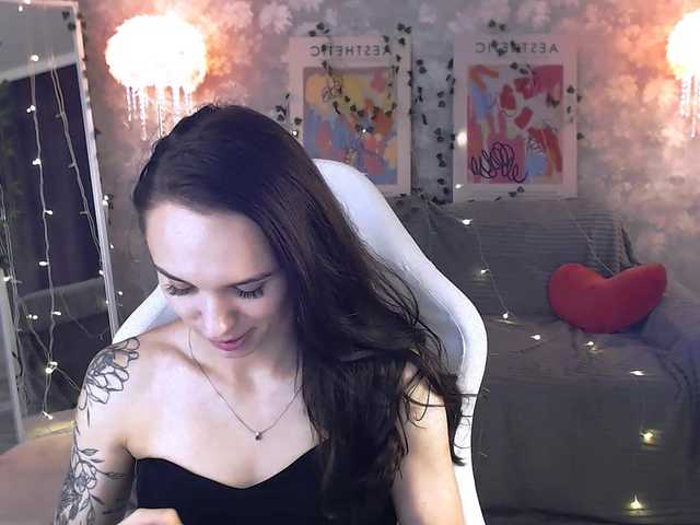 NicoleMerz