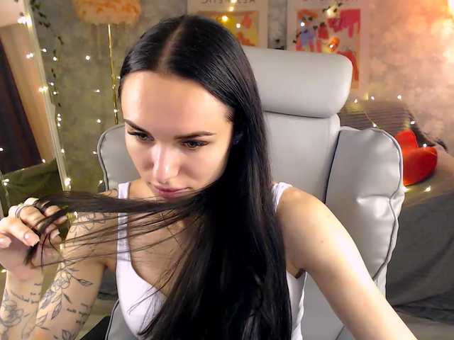 NicoleMerz