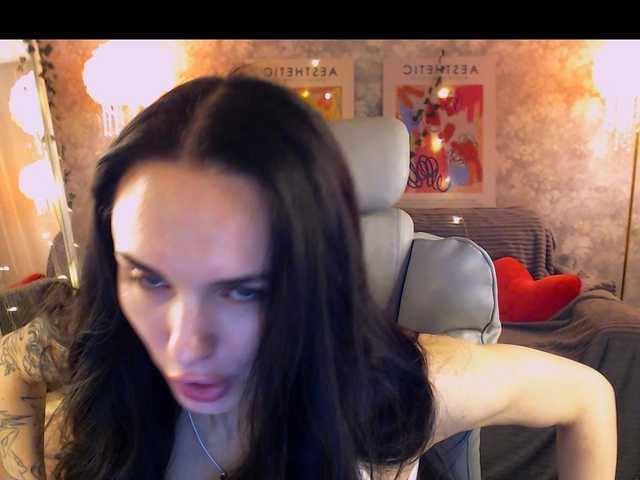 NicoleMerz