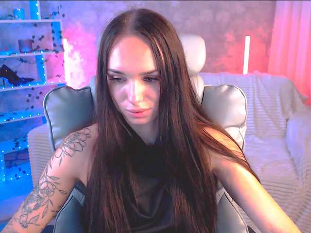 NicoleMerz live cam on BongaCams