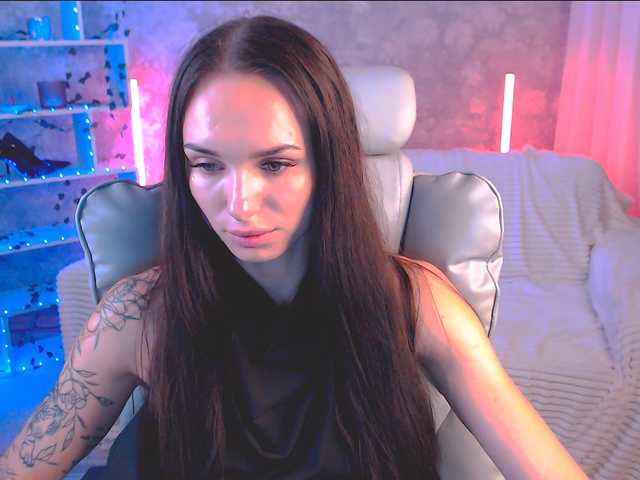 NicoleMerz live cam on BongaCams