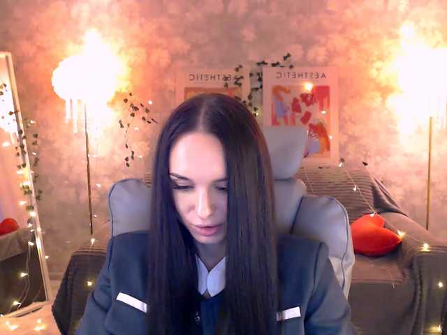 nicolemerz cam belle