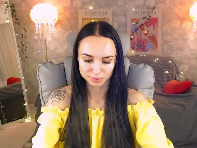 nicolemerz cam belle
