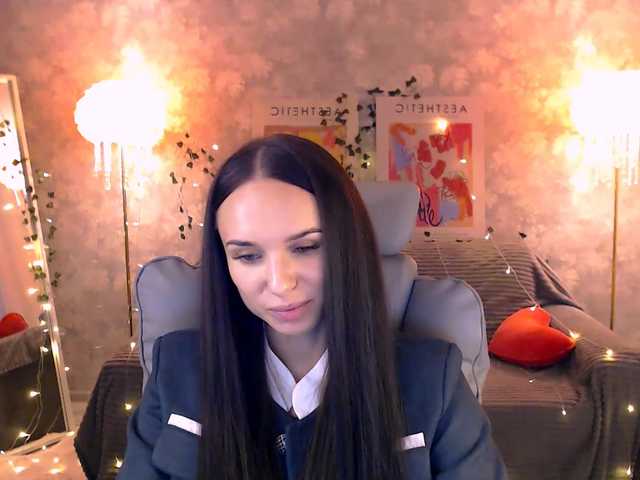 NicoleMerz live cam on BongaCams