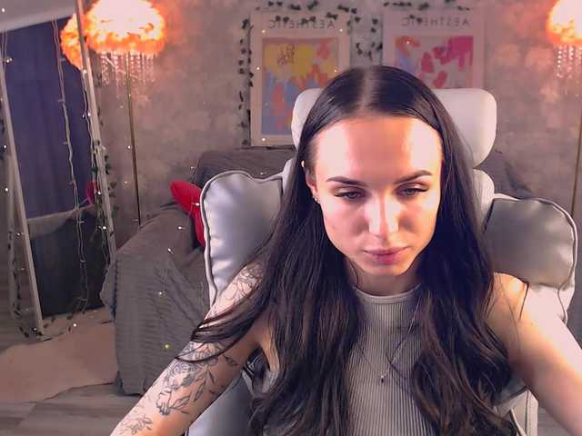 NicoleMerz