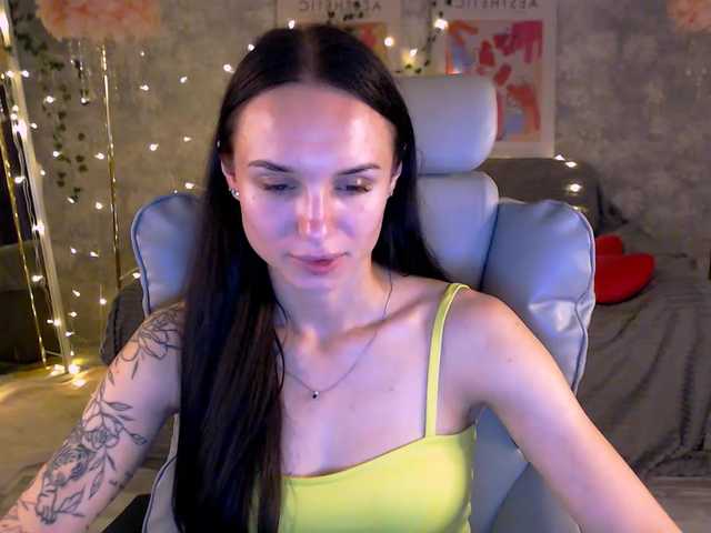 NicoleMerz