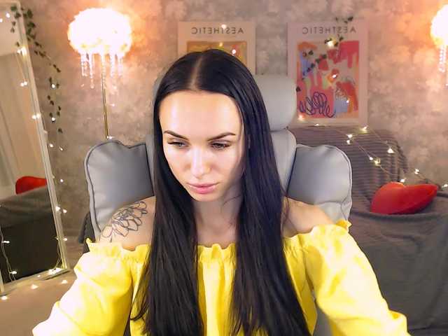 nicolemerz online