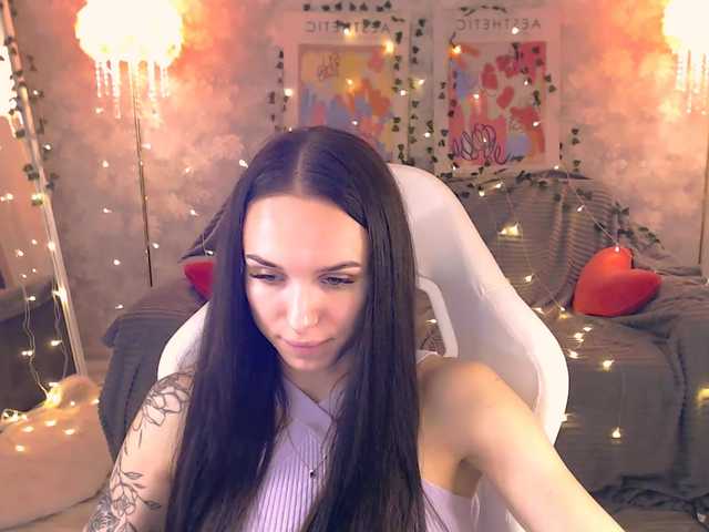 NicoleMerz live cam on BongaCams