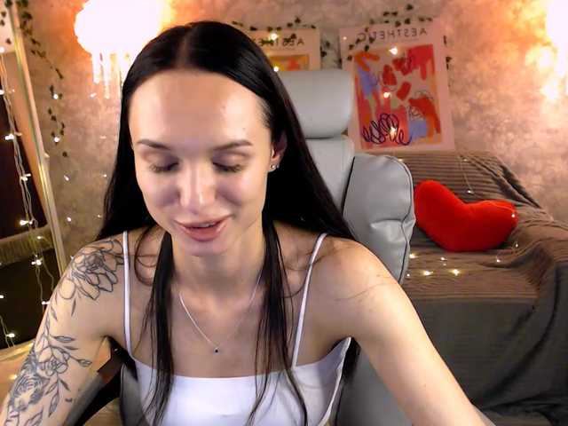 nicolemerz cam belle