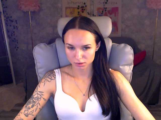 NicoleMerz