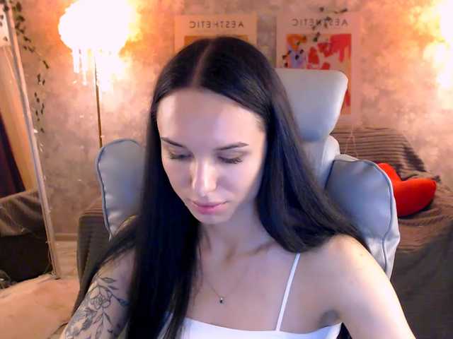 nicolemerz online
