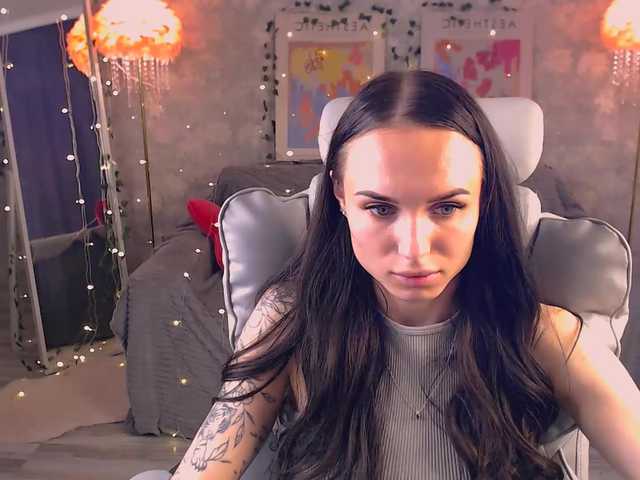 NicoleMerz