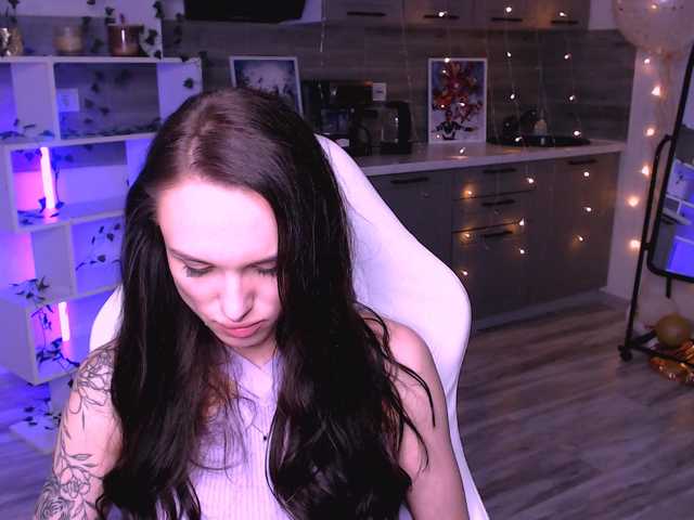 NicoleMerz