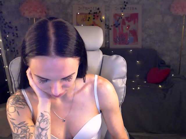 NicoleMerz