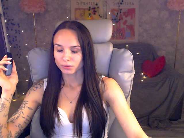 NicoleMerz