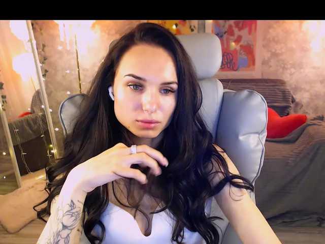 NicoleMerz
