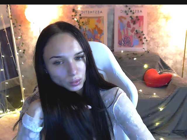 NicoleMerz