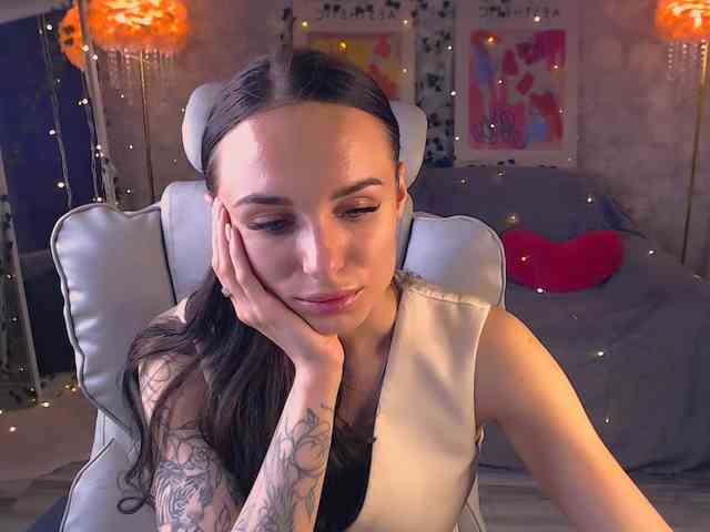 NicoleMerz