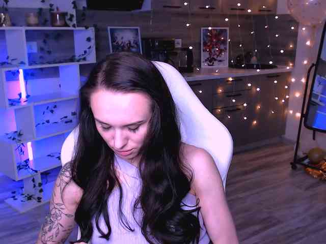 NicoleMerz
