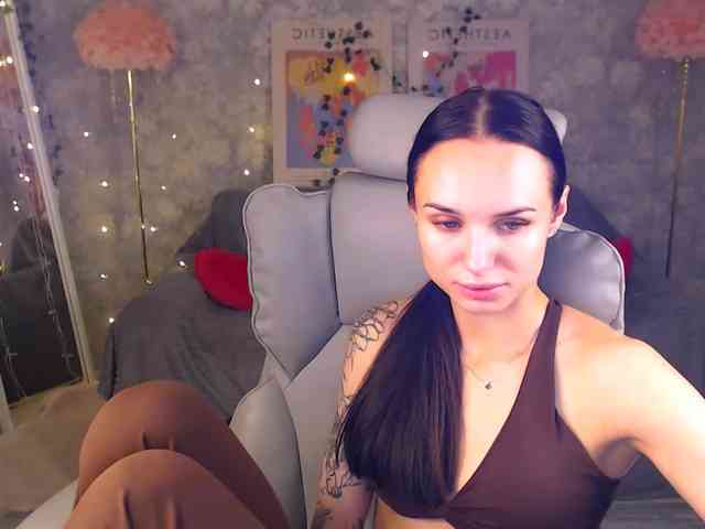 NicoleMerz
