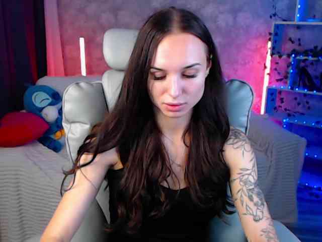 NicoleMerz