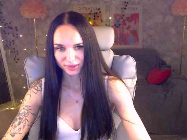 Modèle: NicoleMerz