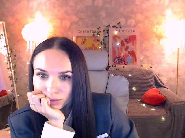 NicoleMerz
