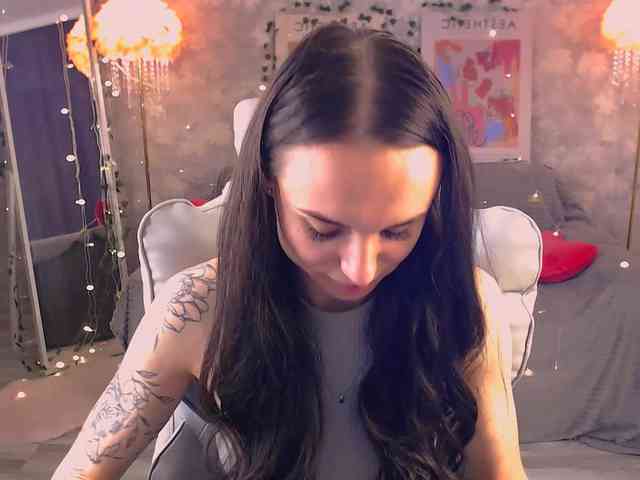 NicoleMerz