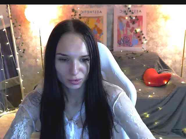 NicoleMerz