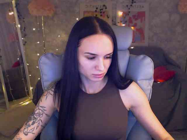 NicoleMerz