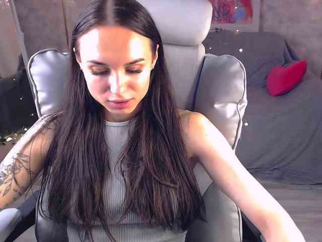 NicoleMerz NicoleMerz