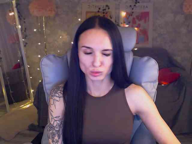 NicoleMerz