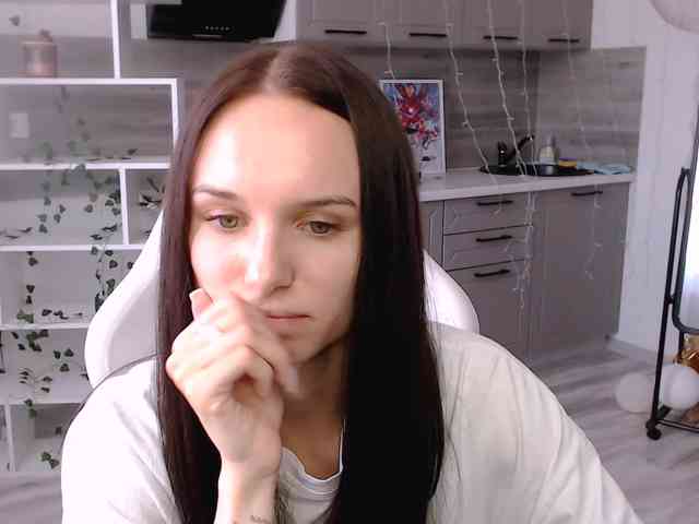 NicoleMerz