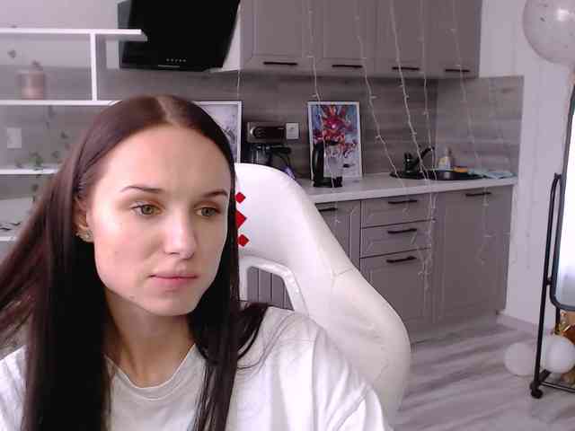 NicoleMerz