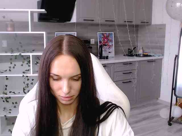 NicoleMerz webcam