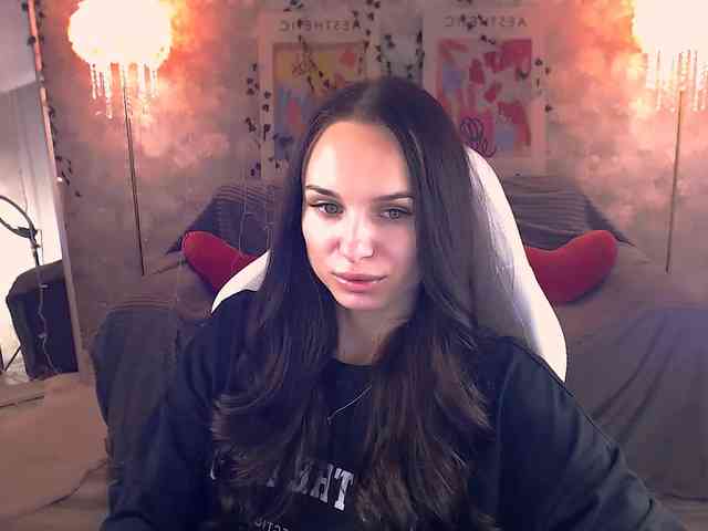 NicoleMerz