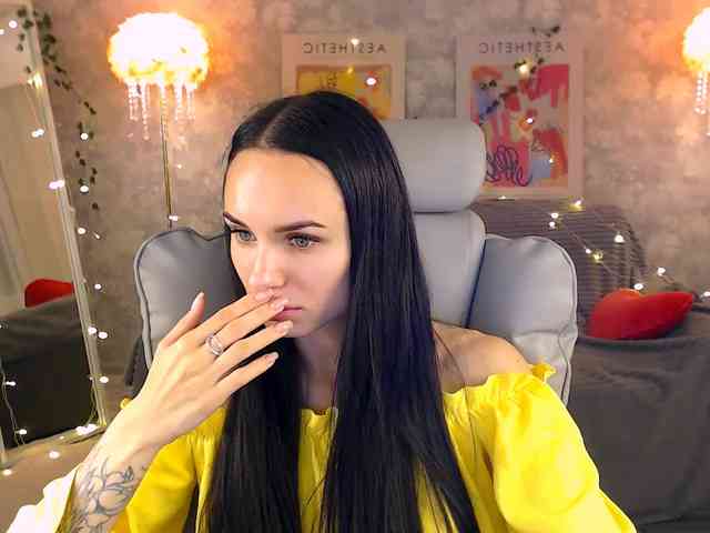NicoleMerz