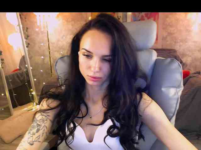 NicoleMerz