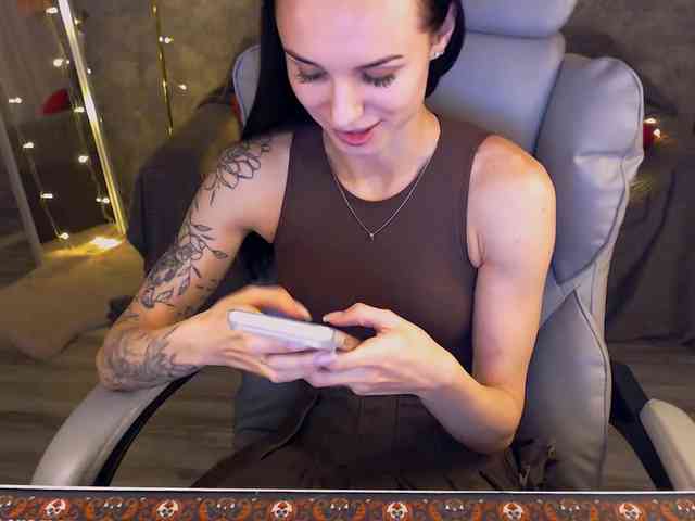 NicoleMerz