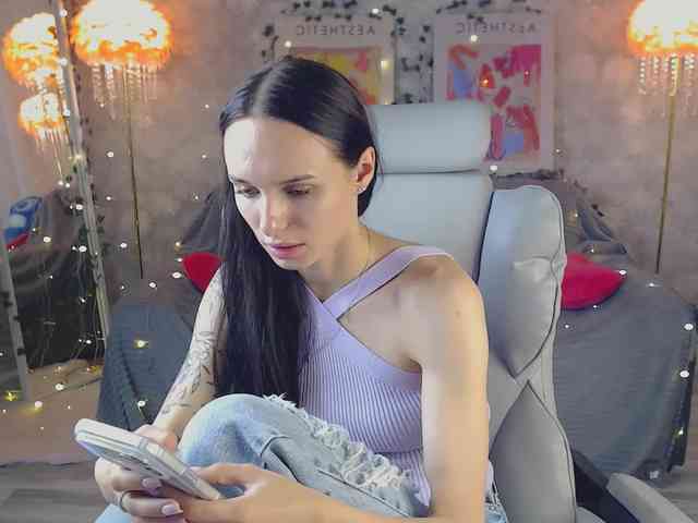 NicoleMerz