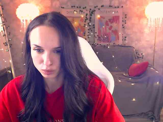 NicoleMerz webcam