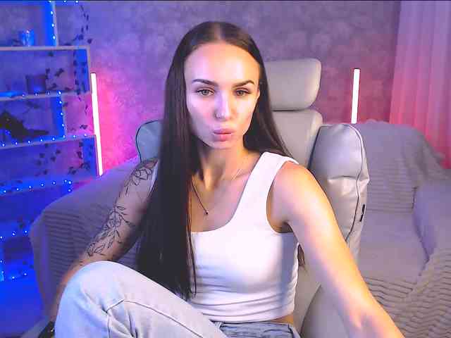 NicoleMerz NicoleMerz