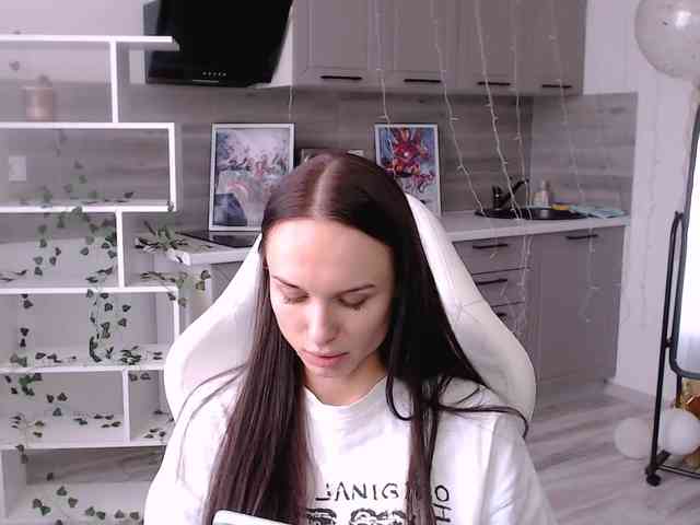 NicoleMerz