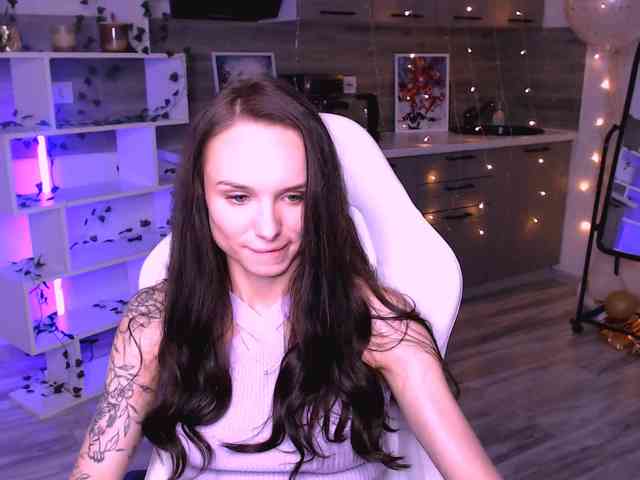 NicoleMerz
