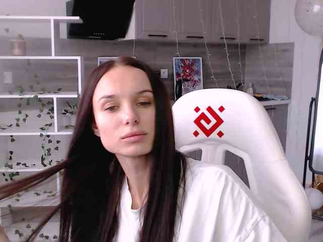 NicoleMerz