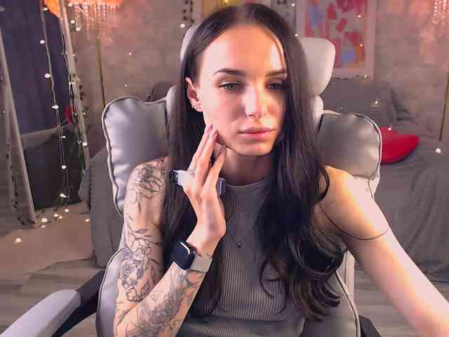 Рунетки: NicoleMerz