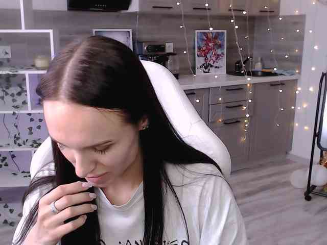 NicoleMerz