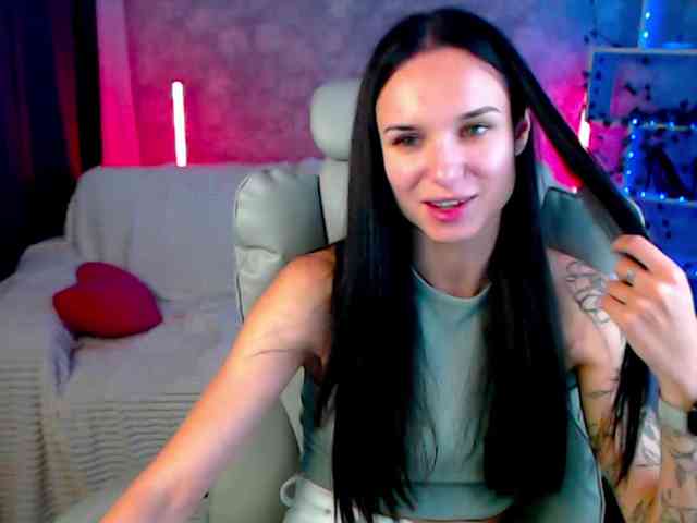 NicoleMerz