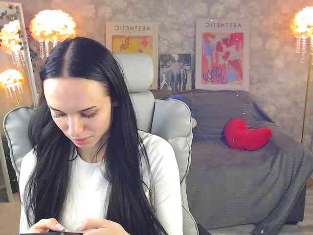 NicoleMerz Live Webcam on BongaCams