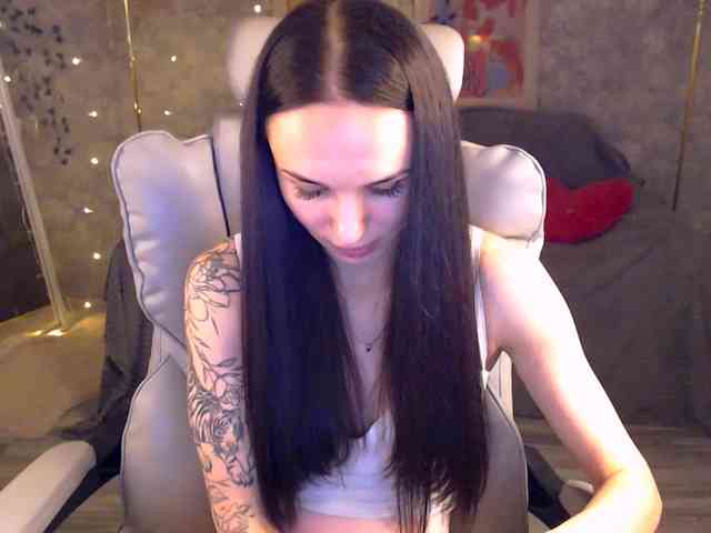 NicoleMerz